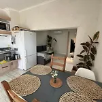 Alex Suites Lara